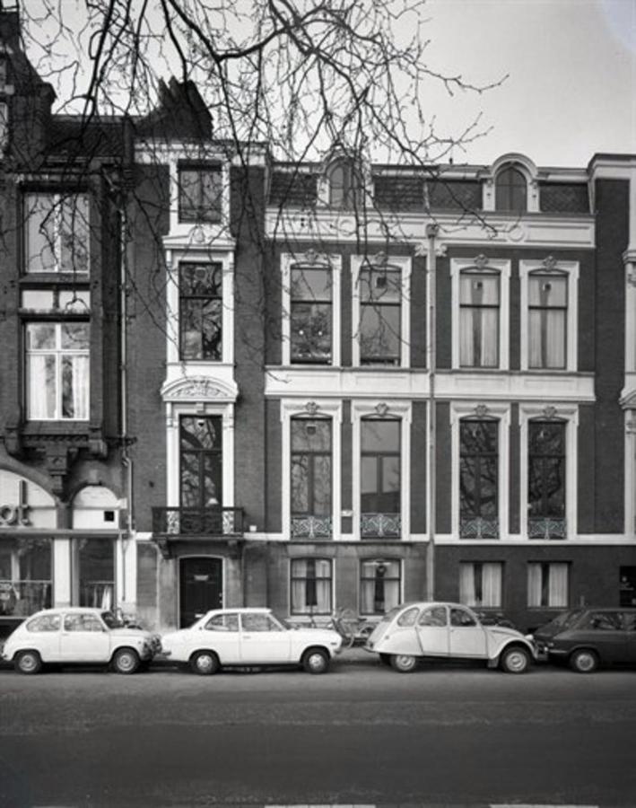 The Studenthostel B&B Utrecht City Center Exterior photo